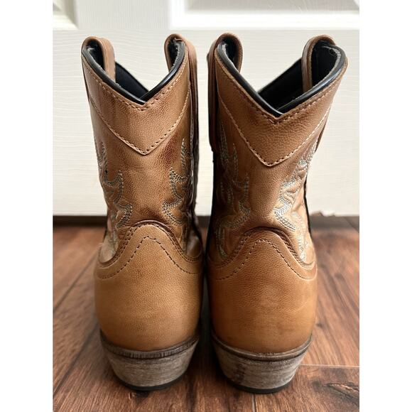 DINGO Willie Camel-Colored Embroidered Leather Western Rodeo Boots - Picture 6 of 13